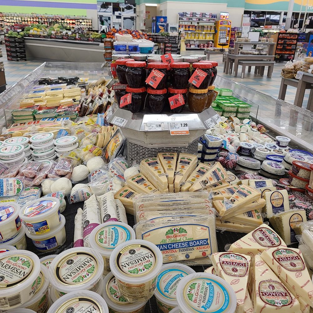 Lucky - Well organized cheese section. - Grocery Near Me - Union City, California Lucky - Well organized cheese section. - Grocery Near Me - Union City, California