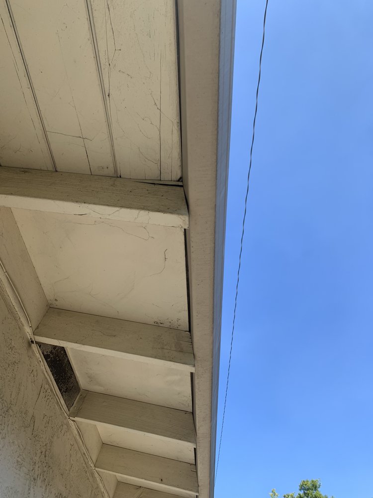 Slide of LFG Roofing