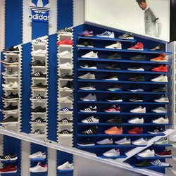 Shoe Palace