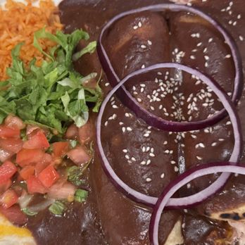 Plaza Cafe Downtown - Enchiladas con mole - American Near Me - Santa Fe, New Mexico