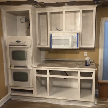 Pilgrim Painting - Cabinet painting prep - Painters Near Me Pilgrim Painting - Cabinet painting prep - Painters Near Me