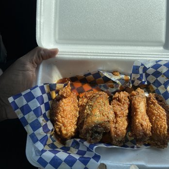 Fry Daddys - Fingerlicking 5 out of 10 - Chicken Wings Near Me - Dallas, Texas Fry Daddys - Fingerlicking 5 out of 10 - Chicken Wings Near Me - Dallas, Texas