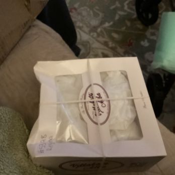 Villabate Alba - Another damage box - Bakeries Near Me - Brooklyn, New York