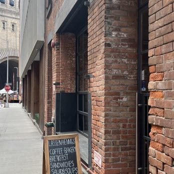 Lassen & Hennigs - Outside - Delis Near Me - Brooklyn, New York Lassen & Hennigs - Outside - Delis Near Me - Brooklyn, New York