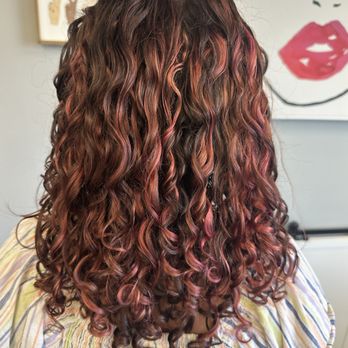 Kindred Curl - Longer curly hair cut - Hair Salons Near Me - Pittsburgh, Pennsylvania