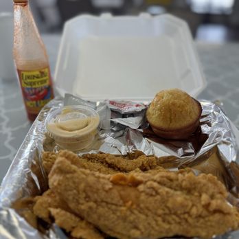 Real Southern Cooking - Catfish Dinner Plate - Soul Food Near Me - Orange, Texas Real Southern Cooking - Catfish Dinner Plate - Soul Food Near Me - Orange, Texas