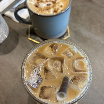 Comma Café - Breakfast & Brunch Near Me - Hamilton, Ontario