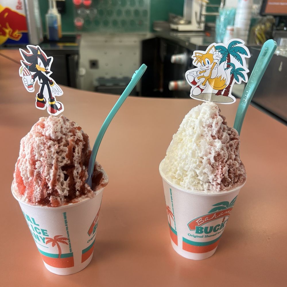 Bahama Buck's - Cherry and tigers blood  Cherry and guava - Juice Bars & Smoothies Near Me - El Paso, Texas