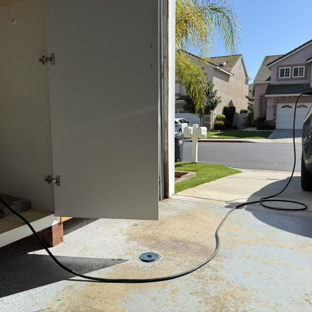 Smart Plug EV - Electricians Near Me Smart Plug EV - Electricians Near Me