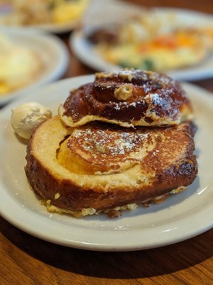 Bluebird Cafe by null