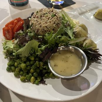 Tom's Watch Bar - Mediterranean bowl - American Near Me - Inglewood, California Tom's Watch Bar - Mediterranean bowl - American Near Me - Inglewood, California