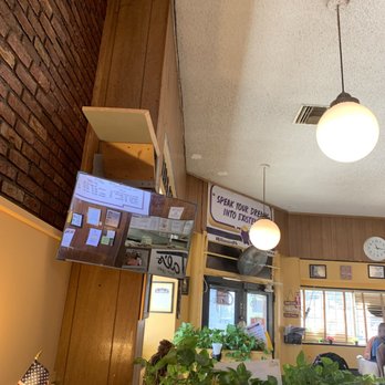 Tal's Cafe - Front entry - Breakfast & Brunch Near Me - Los Angeles, California