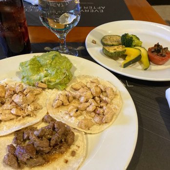 Hard Rock Hotel - chicken and beef tacos - Hotels Near Me - Cancún, ROO