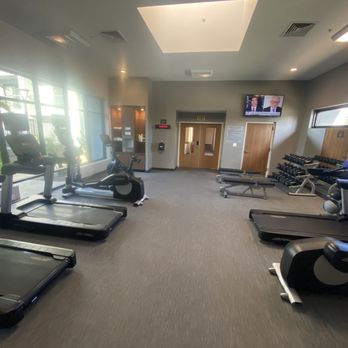 Courtyard by Marriott Bakersfield - Excellent fitness center - clean & bright - Hotels Near Me - Bakersfield, California