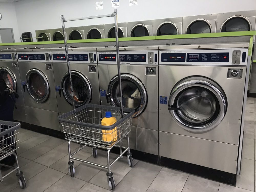 LAUNDERLAND Glendale, CA 10 Photos Laundry Services Phone