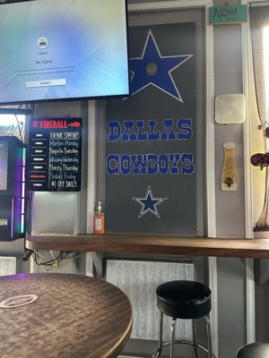 Kahale's Maui's Local Dive Bar by null