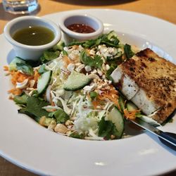 Meadowlark Restaurant - My deeelicious Vietnamese salad w/tofu
