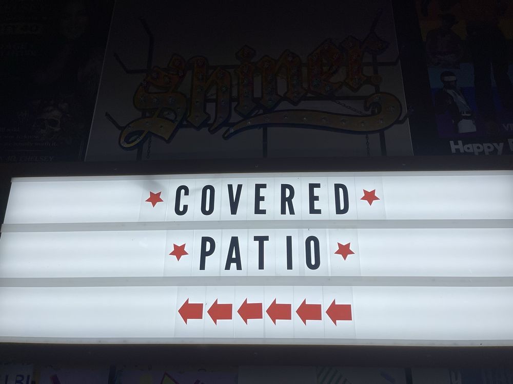 Dirty Larry's Roadside Dive Logo