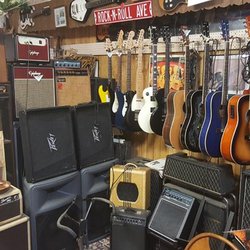 Guitar Junkyard