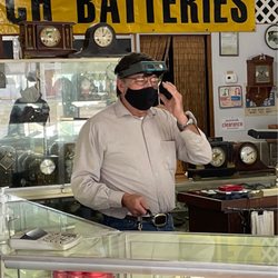 D & L Jewelers - Howard fixes clocks and watches ... and of course batteries.