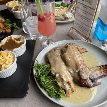 Southern Kitchen - Turkey wings, Mac & cheese, mashed potatoes with gravy, and a Shane's lemonade - Southern Near Me - Richmond, Virginia