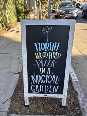 Fiorelli Pizza by null