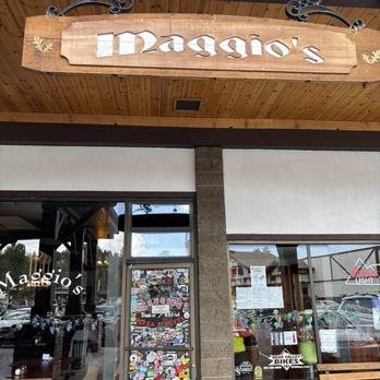 Maggio's Pizza - Pizza Near Me - Big Bear Lake, California
