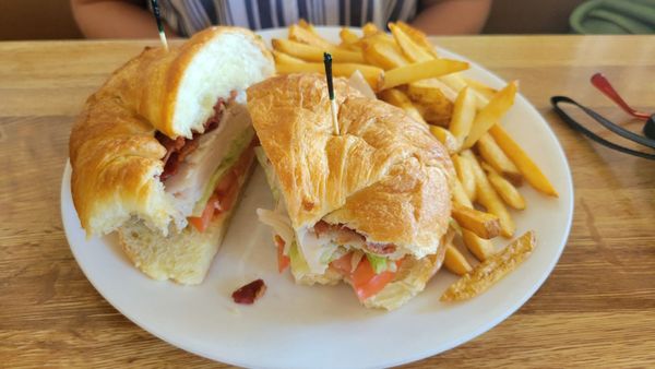 Country Touch Cafe - Breakfast • Lunch • Brunch by null