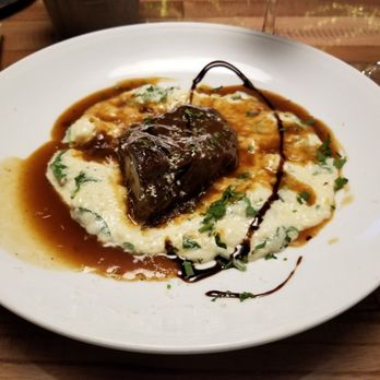 The Farmer's Daughter - Overnight Short Ribs, spinach & Cheese Grits - New American Near Me - Blue Bell, Pennsylvania The Farmer's Daughter - Overnight Short Ribs, spinach & Cheese Grits - New American Near Me - Blue Bell, Pennsylvania