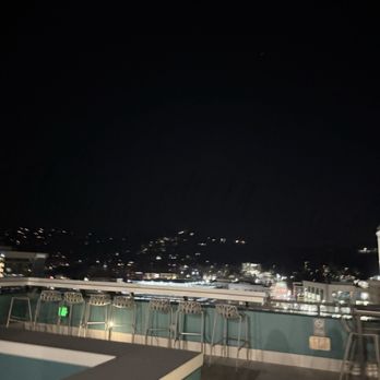 AC Hotel - Terrace - Hotels Near Me - Asheville, North Carolina