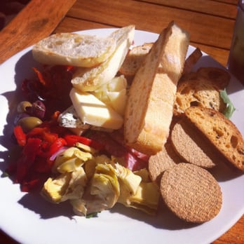 The Rooftop Lounge - Tuscan platter. - Lounges Near Me - Laguna Beach, California The Rooftop Lounge - Tuscan platter. - Lounges Near Me - Laguna Beach, California