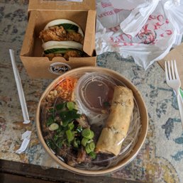 Vermicelli bowl, KFC bao Vermicelli bowl, KFC bao