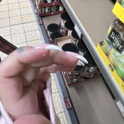 Posh Nail and Spa - Terrible Nails