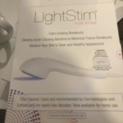 Pout - Light stim for acne