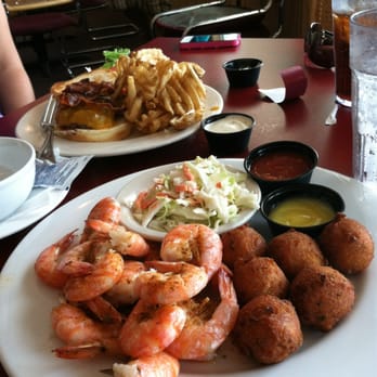 Willaby's Cafe' - Shrimp basket, and the Willaburger. - Cafes Near Me - White Stone, Virginia