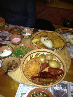 Berneliu Uzeiga - Shepherds Inn, Leytonstone by null