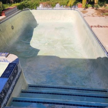 Drissco Pools - Draining Service - Pool & Hot Tub Service Near Me - Corona, California