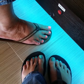 Diamond Nail Spa - Mom and me. Love it! What a great experience - Waxing Near Me - Modesto, California