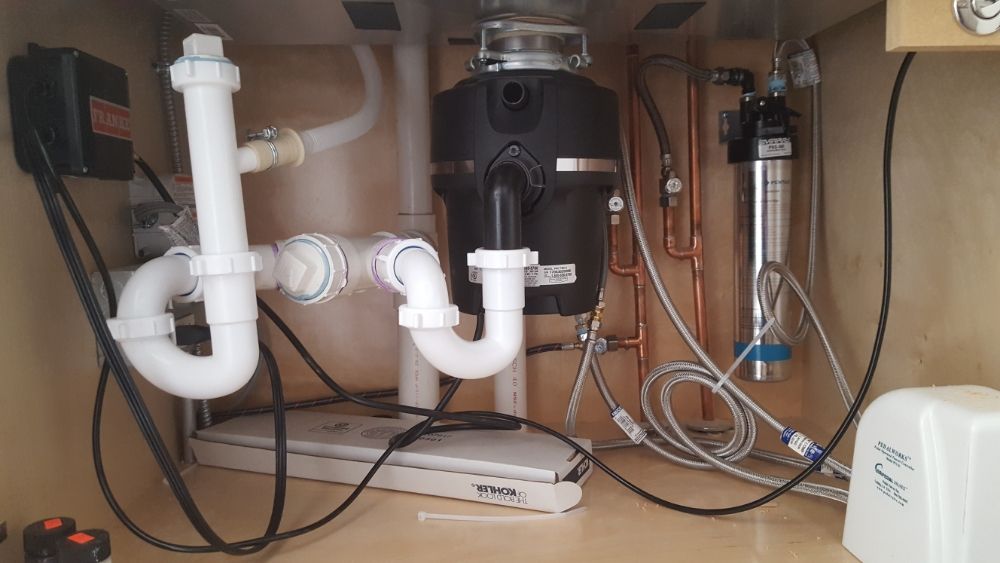 Slide of Lou's Plumbing