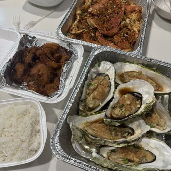 Bokee Chinese BBQ House - Hong kong style crab fried rice, oysters with garlic sauce, lemon grass pork chop - Chinese Near Me - Plano, Texas Bokee Chinese BBQ House - Hong kong style crab fried rice, oysters with garlic sauce, lemon grass pork chop - Chinese Near Me - Plano, Texas