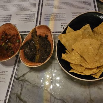 Caló Kitchen + Tequila - Chips and salsa. - Cocktail Bars Near Me - Costa Mesa, California Caló Kitchen + Tequila - Chips and salsa. - Cocktail Bars Near Me - Costa Mesa, California