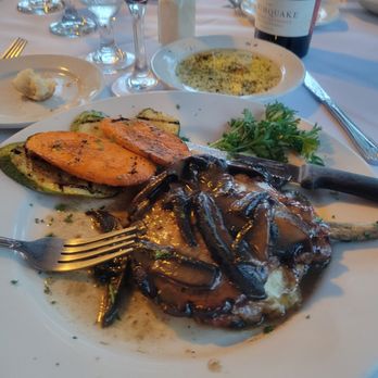 Villa Gallace - Pork Chop with prosciutto, mozzarella and mushrooms (outstanding). - Italian Near Me - Indian Rocks Beach, Florida