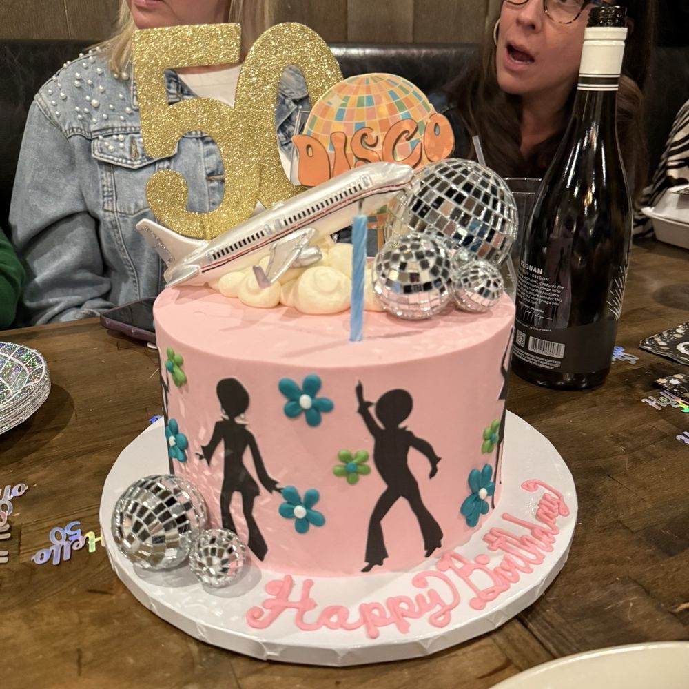 Cake-Aholics Bakery - Cake! - Bakeries Near Me - Arlington, Texas