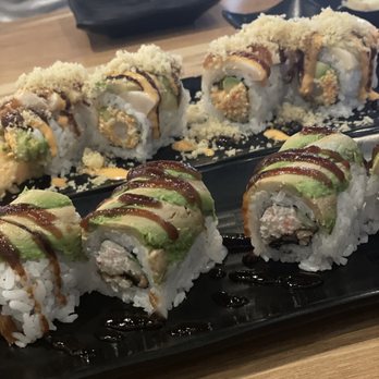 Sushi Ara - Crunchy tiger roll and caterpillar roll. Heavy and light; perfect combo for lunch today - Japanese Near Me - Azusa, California Sushi Ara - Crunchy tiger roll and caterpillar roll. Heavy and light; perfect combo for lunch today - Japanese Near Me - Azusa, California