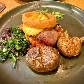 Brekki Brekki - Brisket Eggs Benedict - Breakfast & Brunch Near Me - Albuquerque, New Mexico