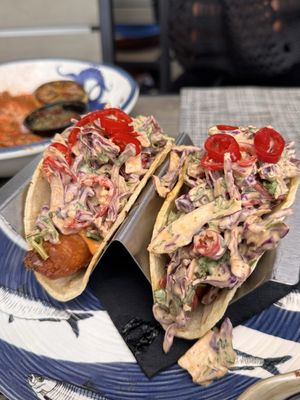 Monroe Bay Oysterette by null