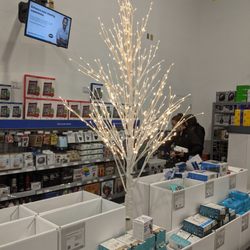 Best Buy - I like the tree.