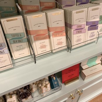 Lolli and Pops - Pretty chocolate bars - Desserts Near Me - San Francisco, California