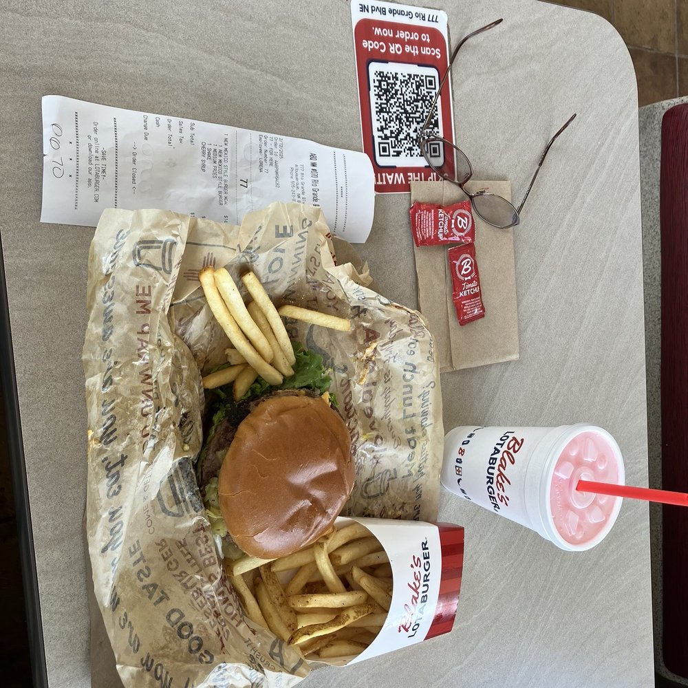 Very huge and spicy  combo  "New Mexico Style" LOTA Burger Meal