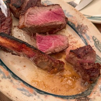Peter Luger - Single Steak - Steakhouses Near Me - Brooklyn, New York Peter Luger - Single Steak - Steakhouses Near Me - Brooklyn, New York